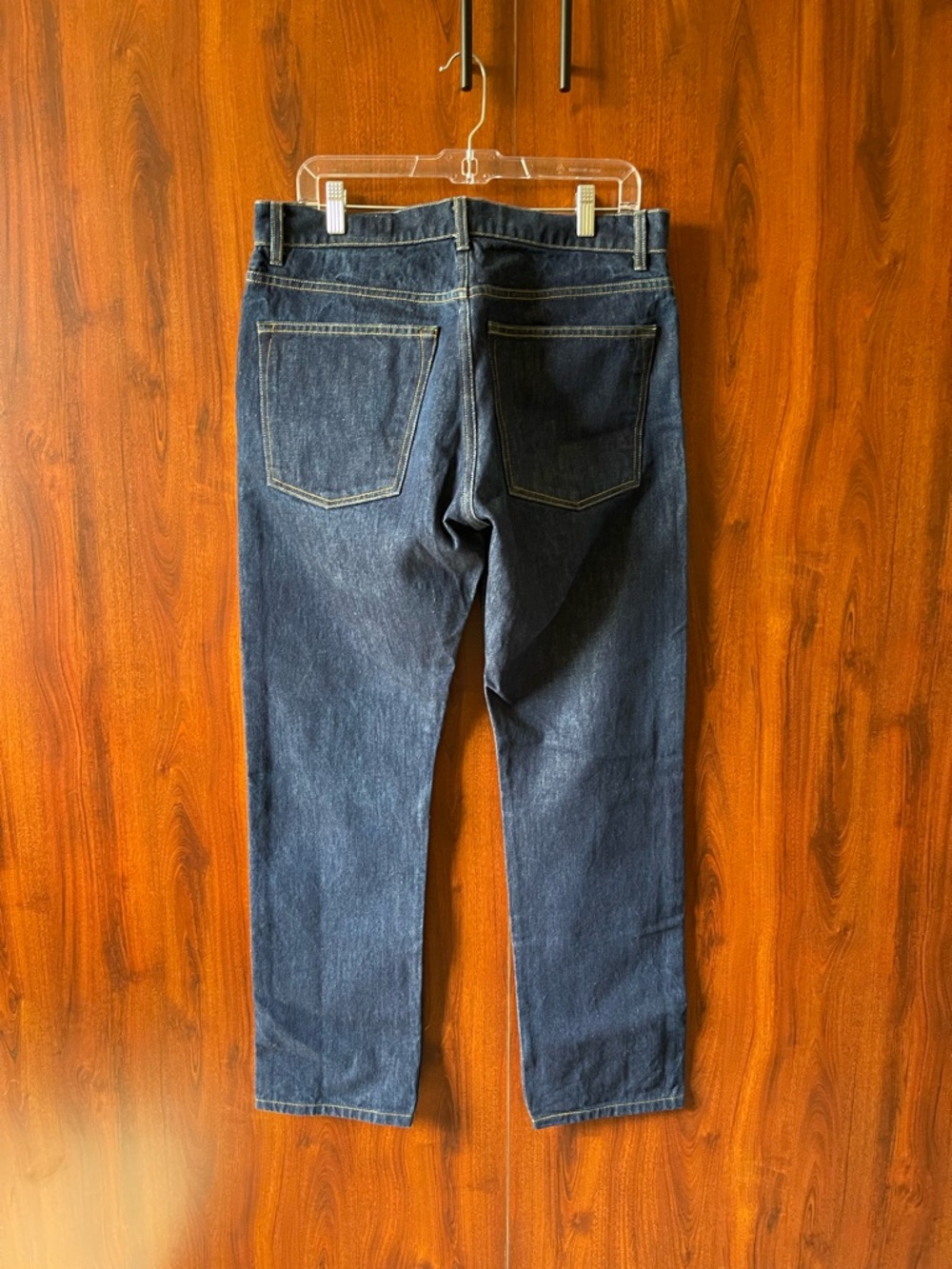 imogene + willie Dark Blue Relaxed Men's Jeans Barton fit Button Fly - Picture 4 of 4